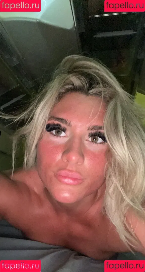 Tiffany Stratton / tiffany_stratton / tiffanywwe / tiffstrattonwwe Onlyfans Photo Gallery 
