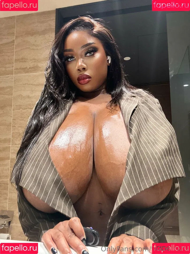 Tokyo Tea / Tokyo_tea / bassandbrains / tokyo___teaa / tokyo_teaa Onlyfans Photo Gallery 