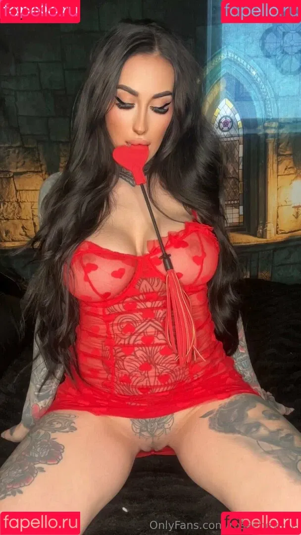 rosechevelle / rosechevellex Onlyfans Photo Gallery 