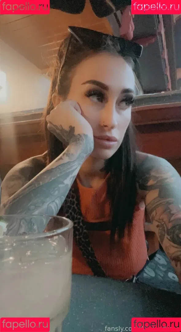 rosechevelle / rosechevellex Onlyfans Photo Gallery 
