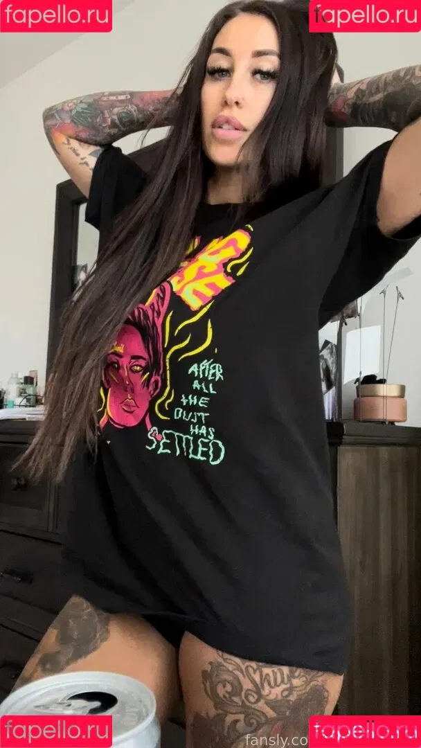 rosechevelle / rosechevellex Onlyfans Photo Gallery 
