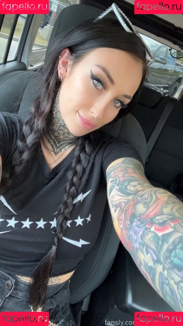 rosechevelle / rosechevellex Onlyfans Photo Gallery 