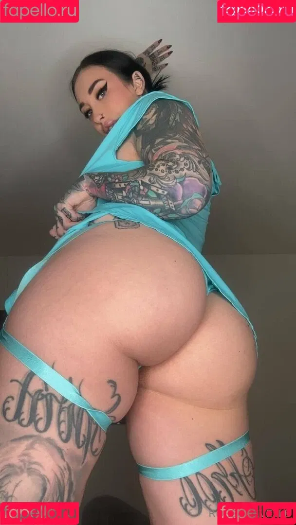 rosechevelle / rosechevellex Onlyfans Photo Gallery 