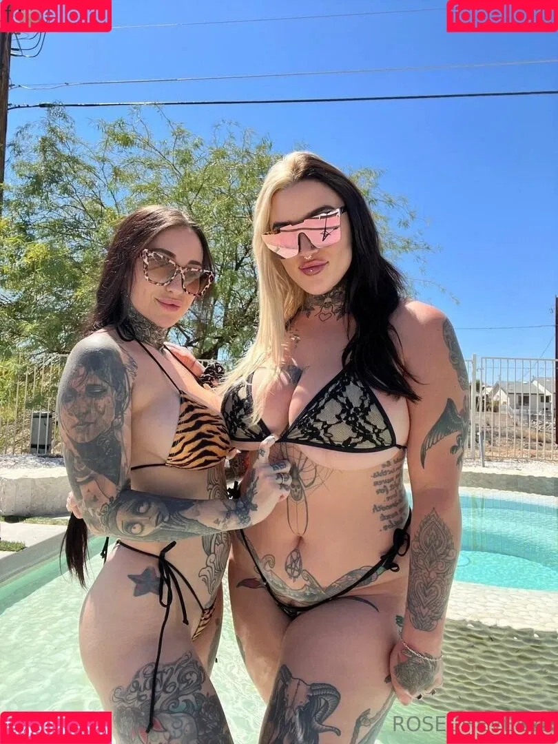 rosechevelle / rosechevellex Onlyfans Photo Gallery 