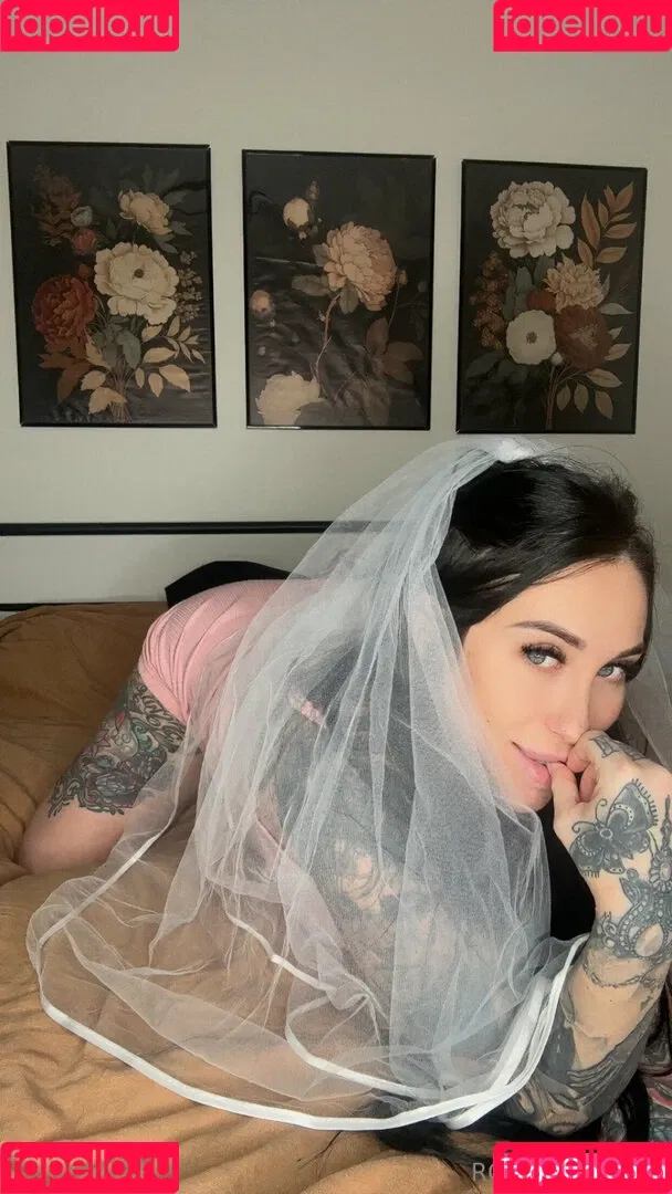 rosechevelle / rosechevellex Onlyfans Photo Gallery 