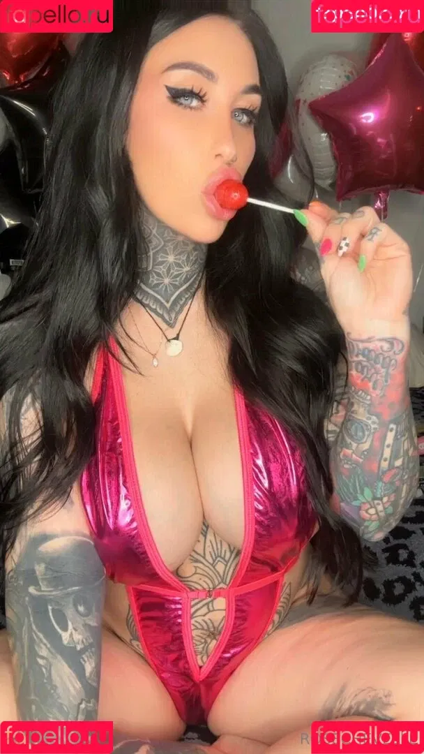 rosechevelle / rosechevellex Onlyfans Photo Gallery 