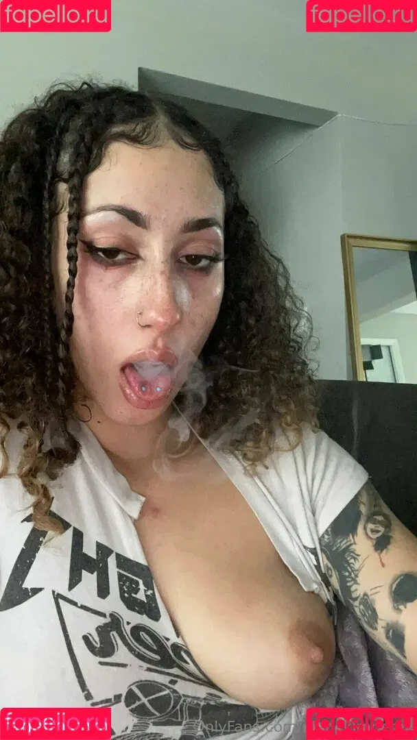 Kira Perez / itsmekiraperez / kira_kakes_ Onlyfans Photo Gallery 