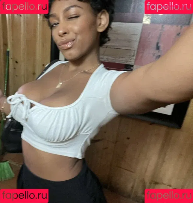Philllybabyy / fansly / madiphillipss Onlyfans Photo Gallery 