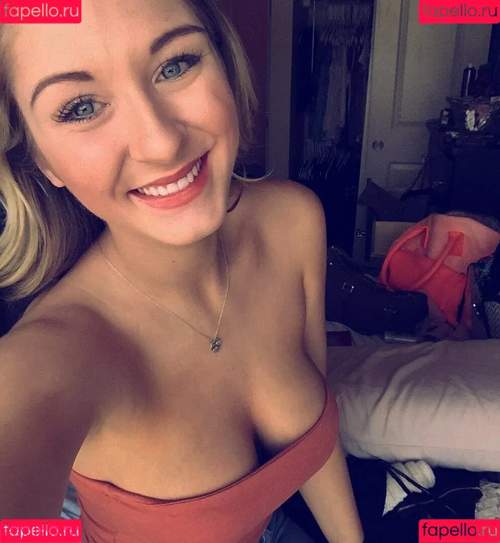 Philllybabyy / fansly / madiphillipss Onlyfans Photo Gallery 