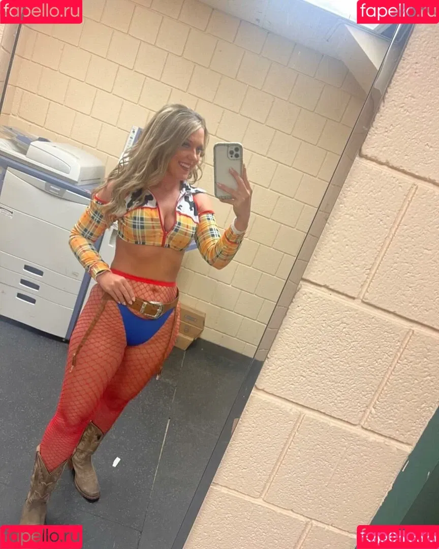 Philllybabyy / fansly / madiphillipss Onlyfans Photo Gallery 