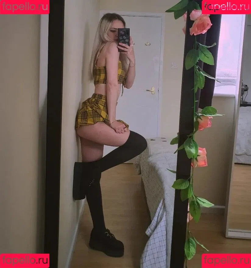 Philllybabyy / fansly / madiphillipss Onlyfans Photo Gallery 