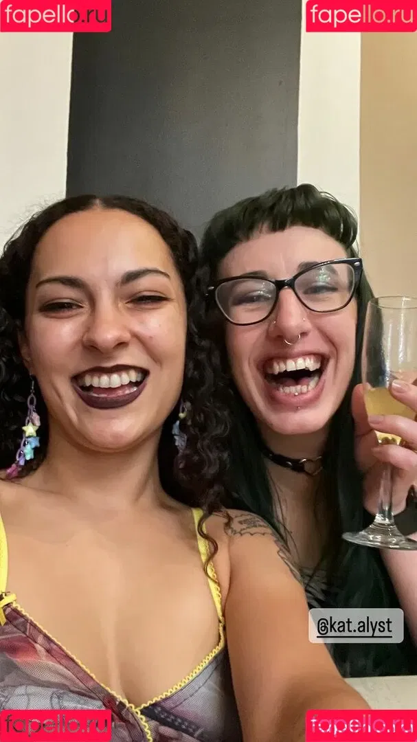 Philllybabyy / fansly / madiphillipss Onlyfans Photo Gallery 