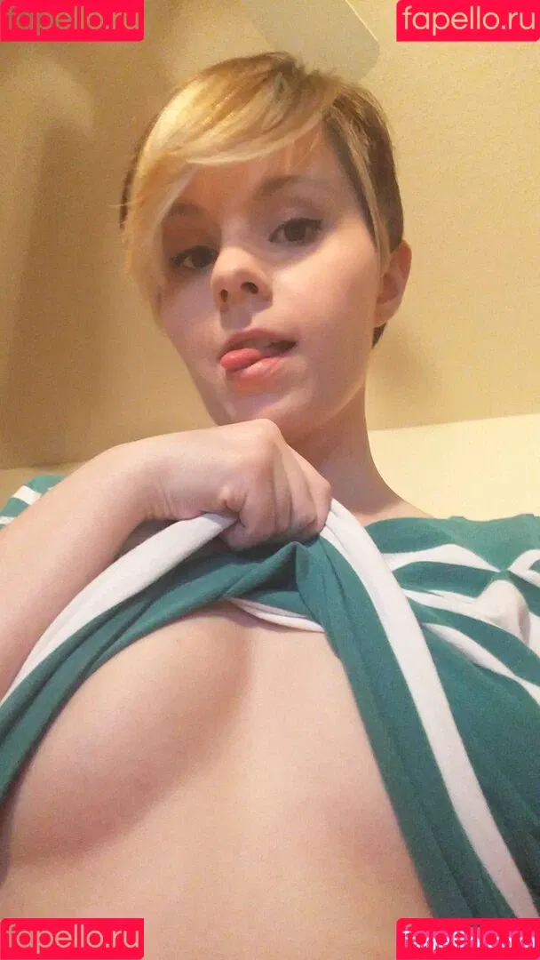 Philllybabyy / fansly / madiphillipss Onlyfans Photo Gallery 