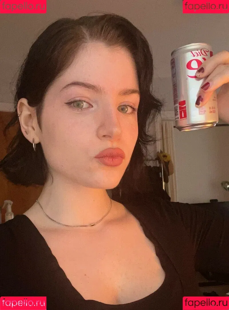 Philllybabyy / fansly / madiphillipss Onlyfans Photo Gallery 