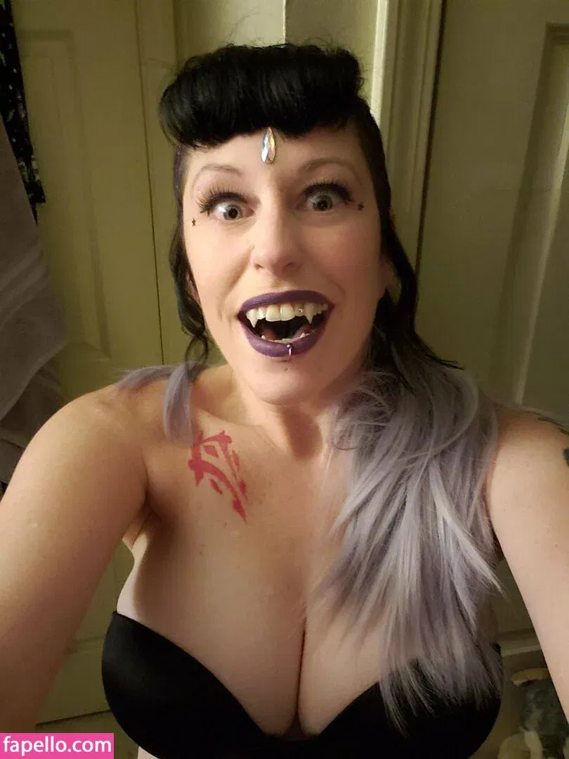 Philllybabyy / fansly / madiphillipss Onlyfans Photo Gallery 