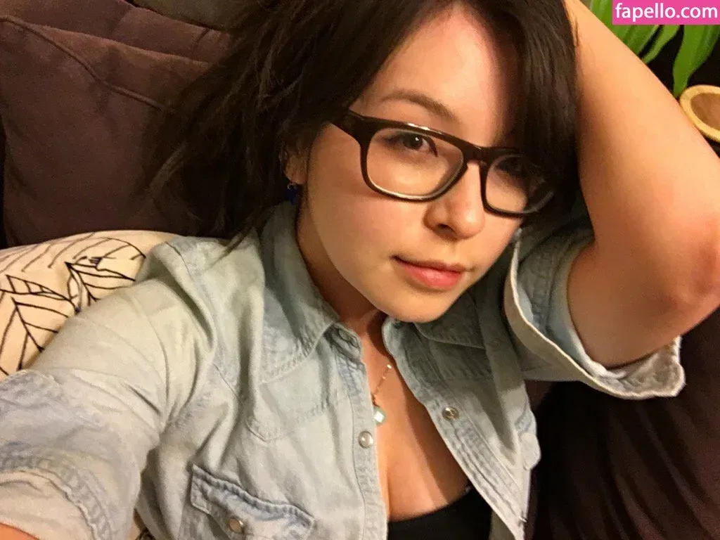 Philllybabyy / fansly / madiphillipss Onlyfans Photo Gallery 