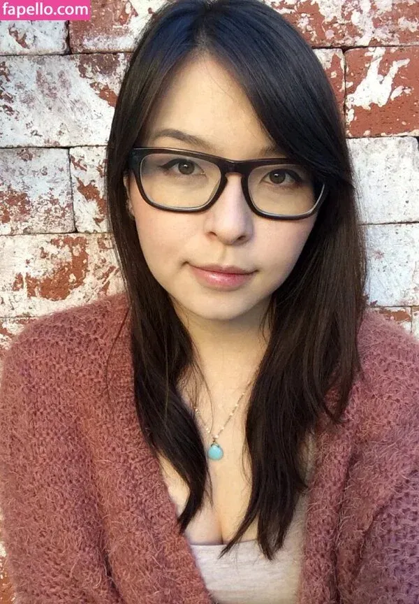 Philllybabyy / fansly / madiphillipss Onlyfans Photo Gallery 