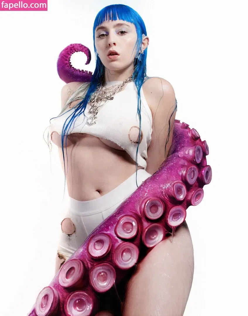 Philllybabyy / fansly / madiphillipss Onlyfans Photo Gallery 