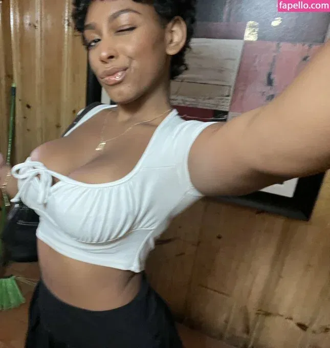 Philllybabyy / fansly / madiphillipss Onlyfans Photo Gallery 