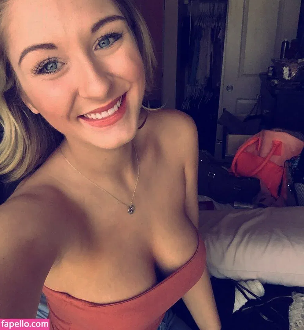 Philllybabyy / fansly / madiphillipss Onlyfans Photo Gallery 