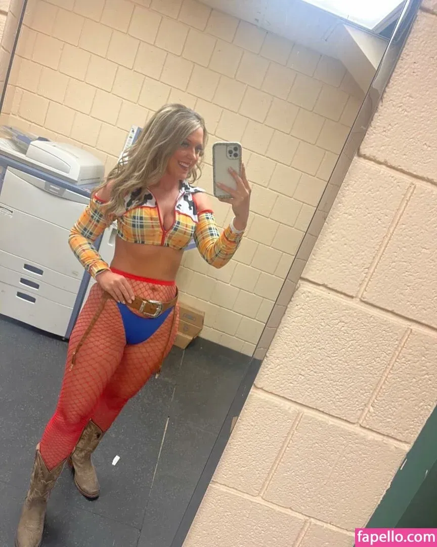 Philllybabyy / fansly / madiphillipss Onlyfans Photo Gallery 