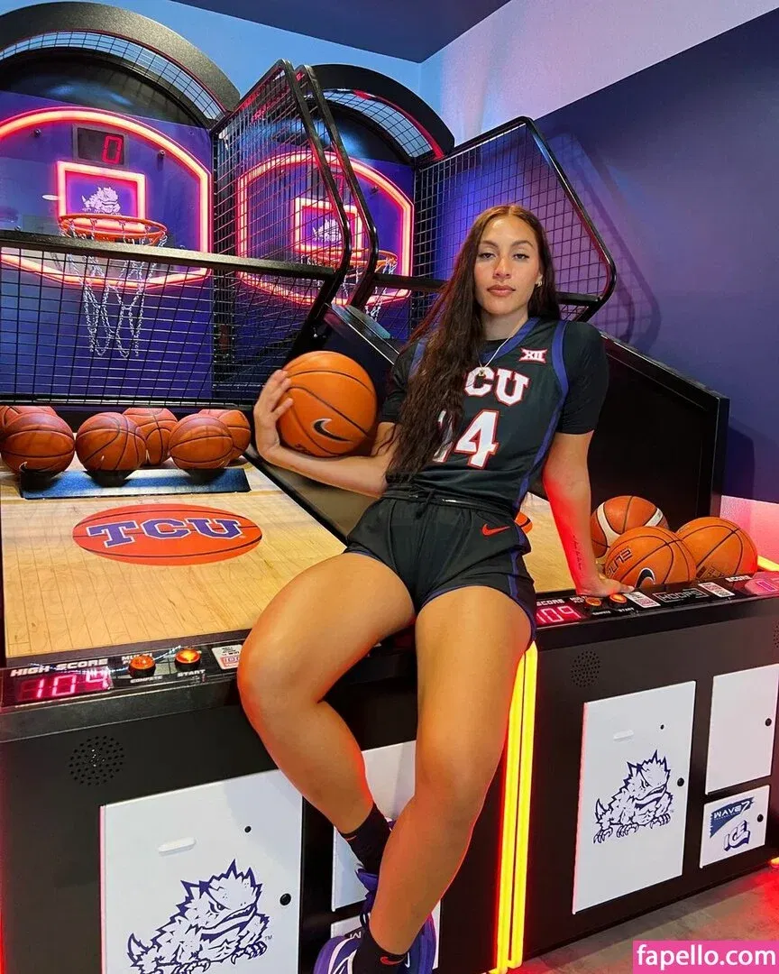 Philllybabyy / fansly / madiphillipss Onlyfans Photo Gallery 