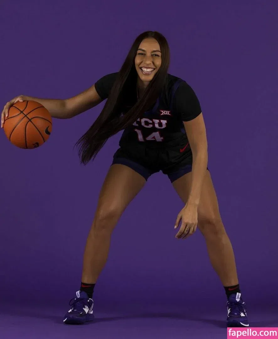 Philllybabyy / fansly / madiphillipss Onlyfans Photo Gallery 