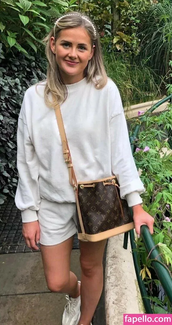 Philllybabyy / fansly / madiphillipss Onlyfans Photo Gallery 