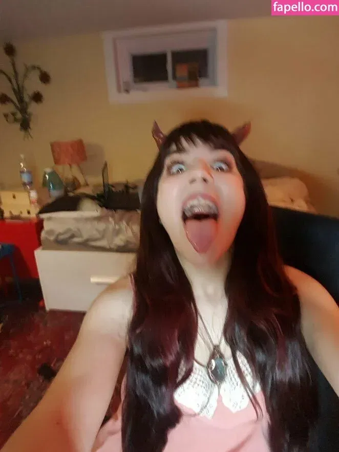 Philllybabyy / fansly / madiphillipss Onlyfans Photo Gallery 