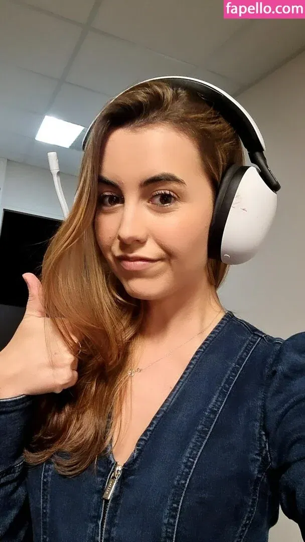 Philllybabyy / fansly / madiphillipss Onlyfans Photo Gallery 