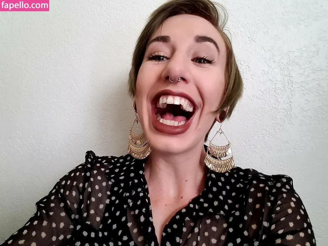 Philllybabyy / fansly / madiphillipss Onlyfans Photo Gallery 