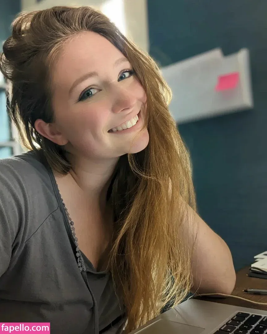 Philllybabyy / fansly / madiphillipss Onlyfans Photo Gallery 