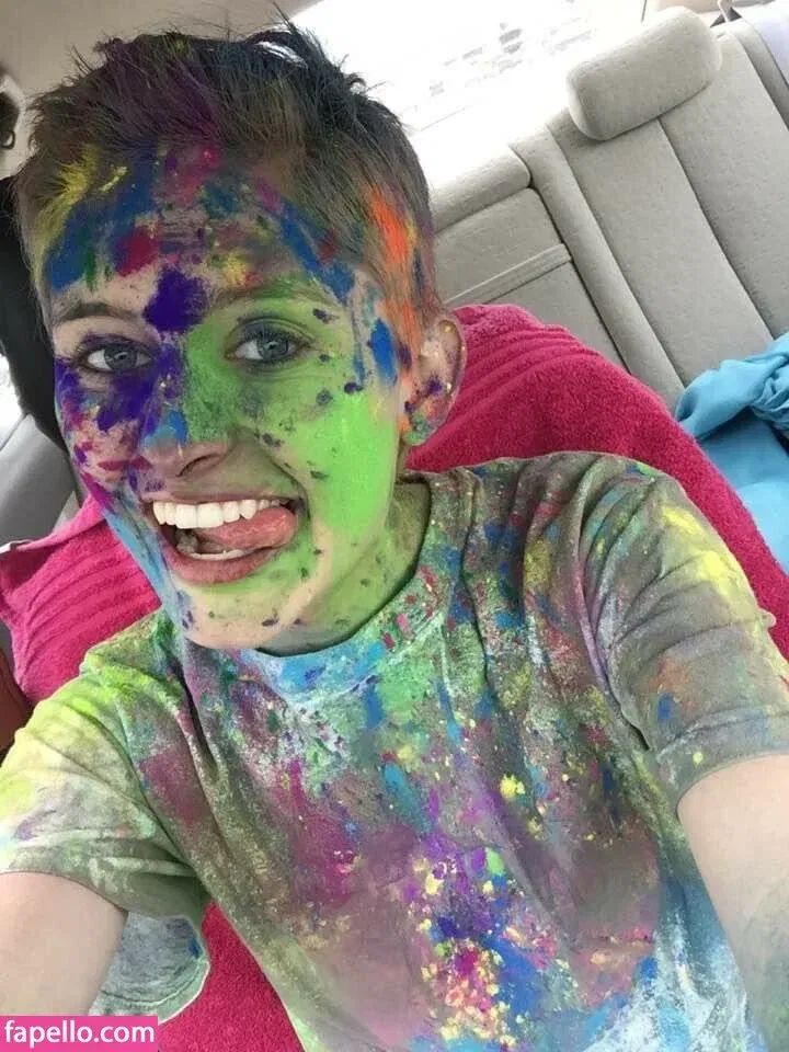 Philllybabyy / fansly / madiphillipss Onlyfans Photo Gallery 