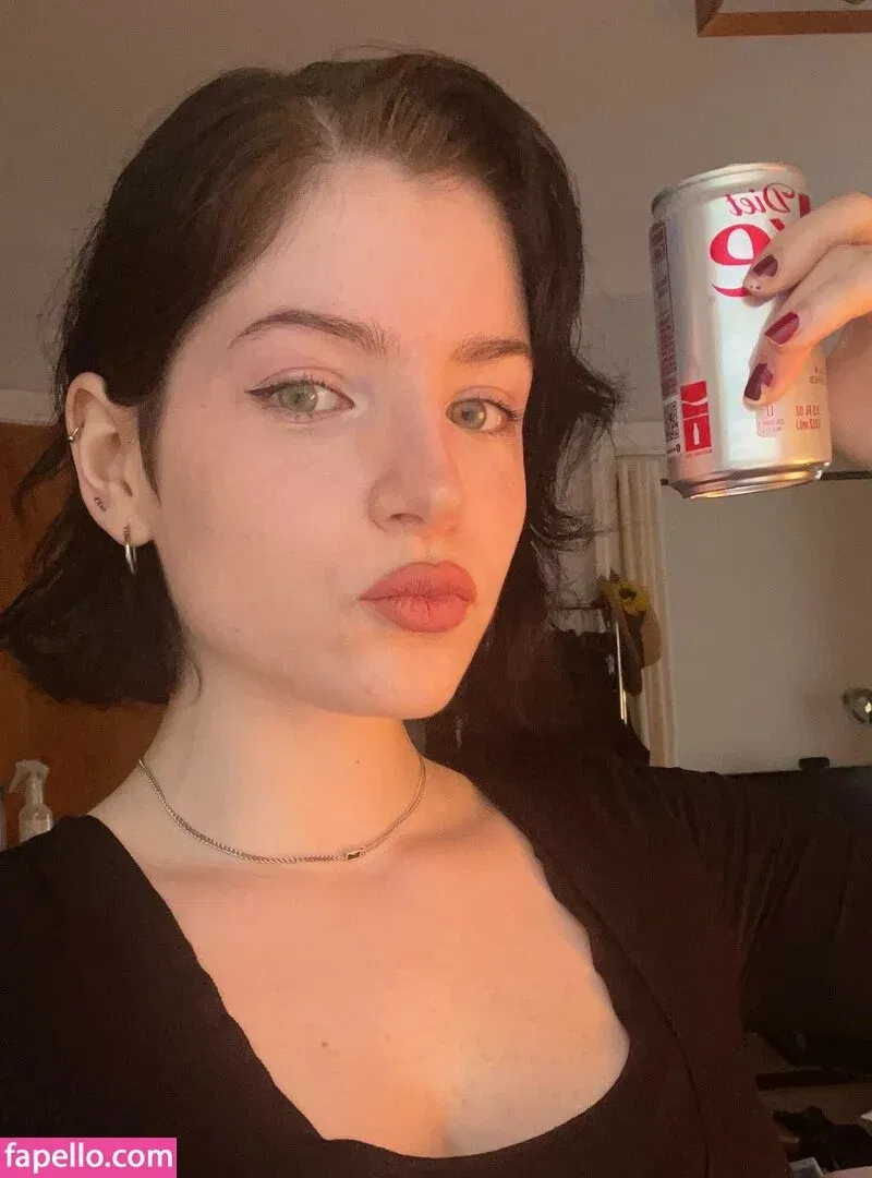 Philllybabyy / fansly / madiphillipss Onlyfans Photo Gallery 