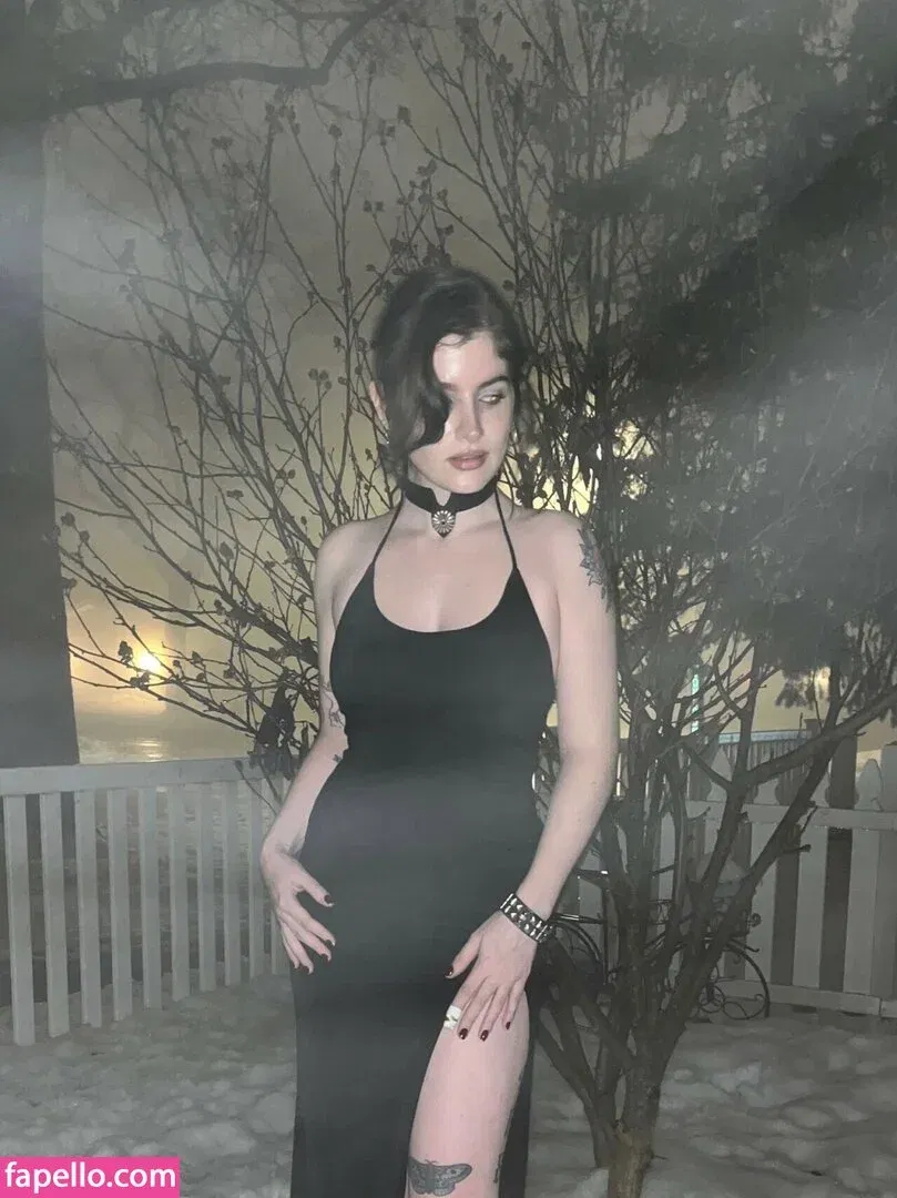 Philllybabyy / fansly / madiphillipss Onlyfans Photo Gallery 