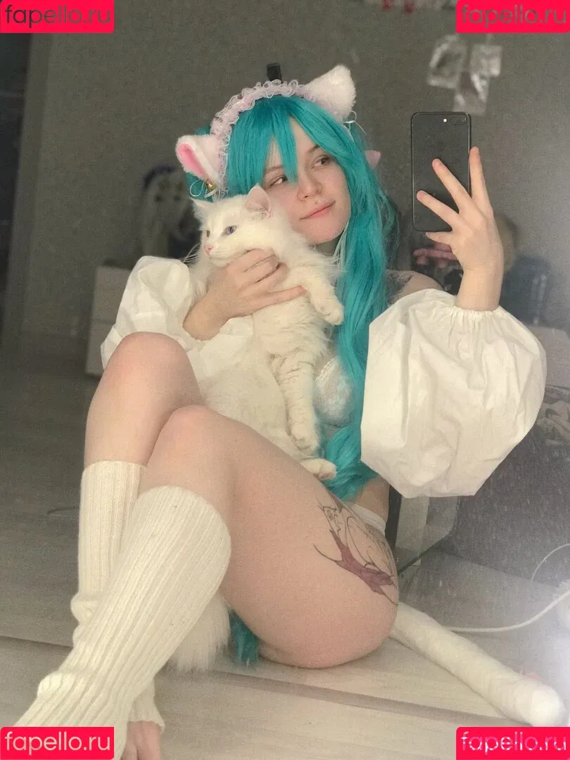 arahnaekb / chloe_glass_ / unkarab Onlyfans Photo Gallery 