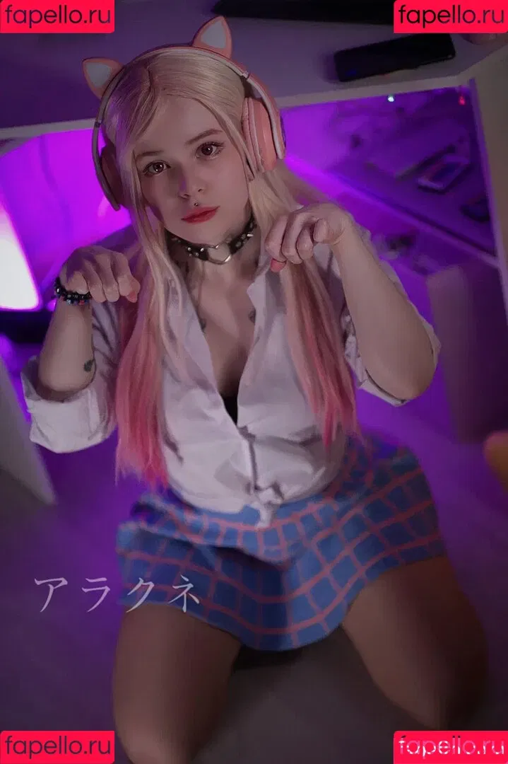 arahnaekb / chloe_glass_ / unkarab Onlyfans Photo Gallery 