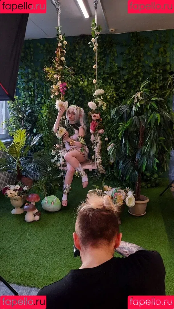 arahnaekb / chloe_glass_ / unkarab Onlyfans Photo Gallery 