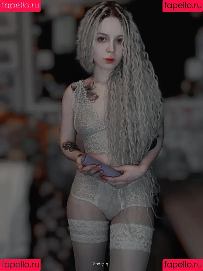 arahnaekb / chloe_glass_ / unkarab Onlyfans Photo Gallery 