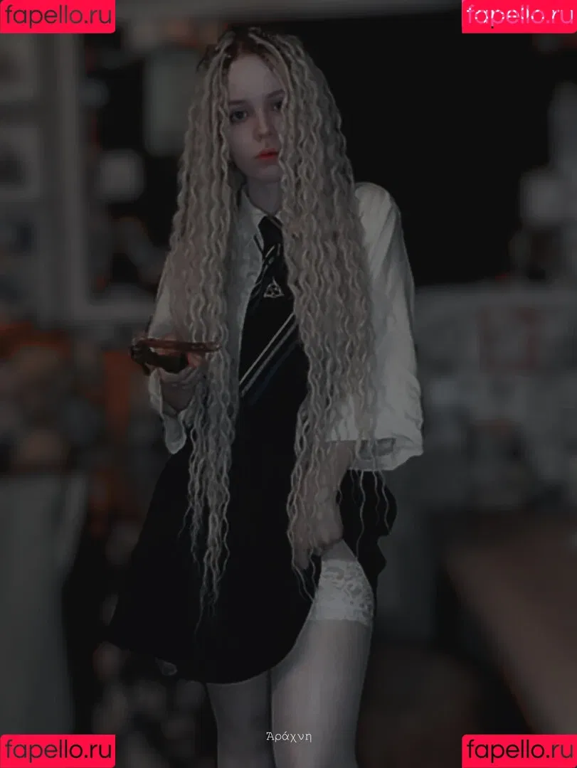 arahnaekb / chloe_glass_ / unkarab Onlyfans Photo Gallery 