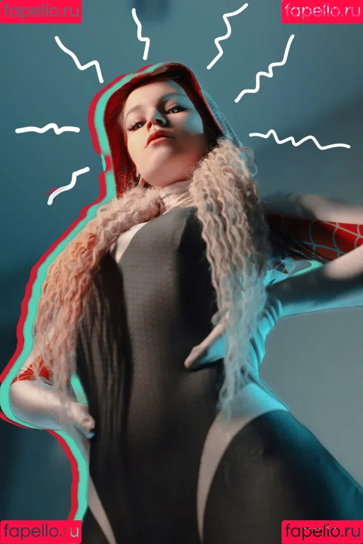 arahnaekb / chloe_glass_ / unkarab Onlyfans Photo Gallery 