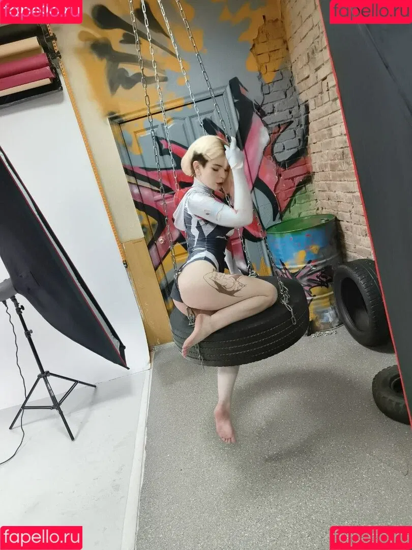 arahnaekb / chloe_glass_ / unkarab Onlyfans Photo Gallery 