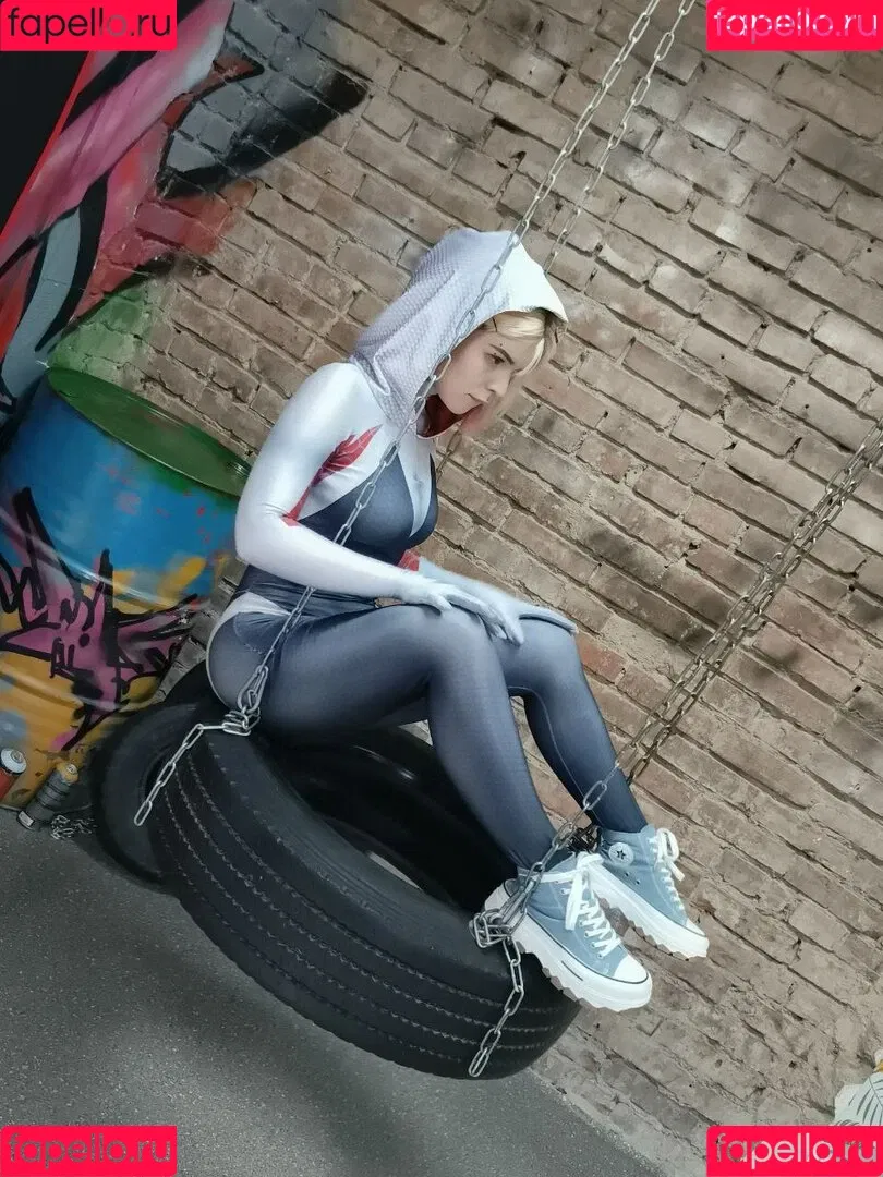 arahnaekb / chloe_glass_ / unkarab Onlyfans Photo Gallery 
