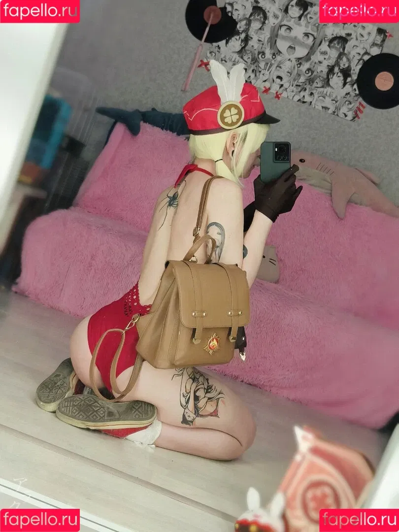 arahnaekb / chloe_glass_ / unkarab Onlyfans Photo Gallery 