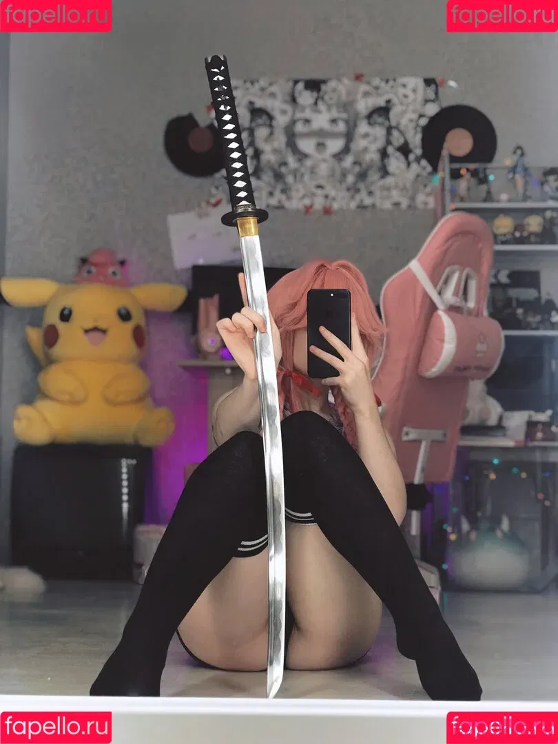 arahnaekb / chloe_glass_ / unkarab Onlyfans Photo Gallery 