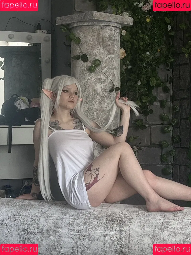 arahnaekb / chloe_glass_ / unkarab Onlyfans Photo Gallery 