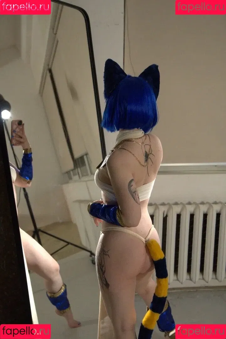 arahnaekb / chloe_glass_ / unkarab Onlyfans Photo Gallery 