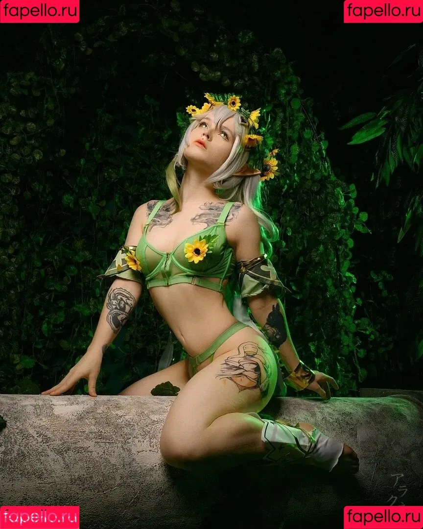 arahnaekb / chloe_glass_ / unkarab Onlyfans Photo Gallery 