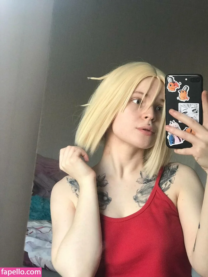 arahnaekb / chloe_glass_ / unkarab Onlyfans Photo Gallery 