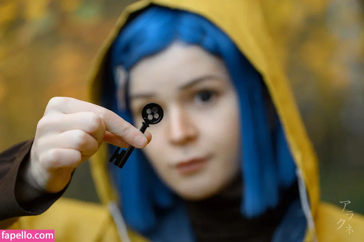 arahnaekb / chloe_glass_ / unkarab Onlyfans Photo Gallery 